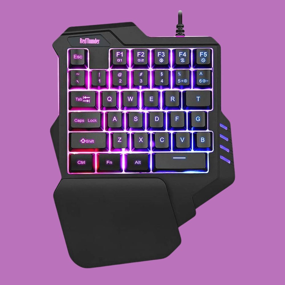 One Handed Gaming Keyboards You Want If You Take Gaming Seriously!