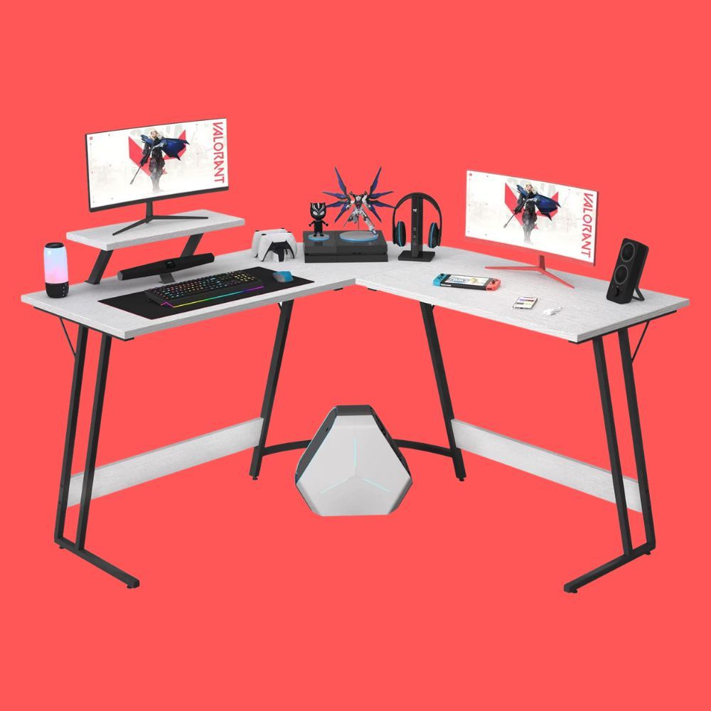 Level Up Your Gaming Setup with the Best White Gaming Desks!