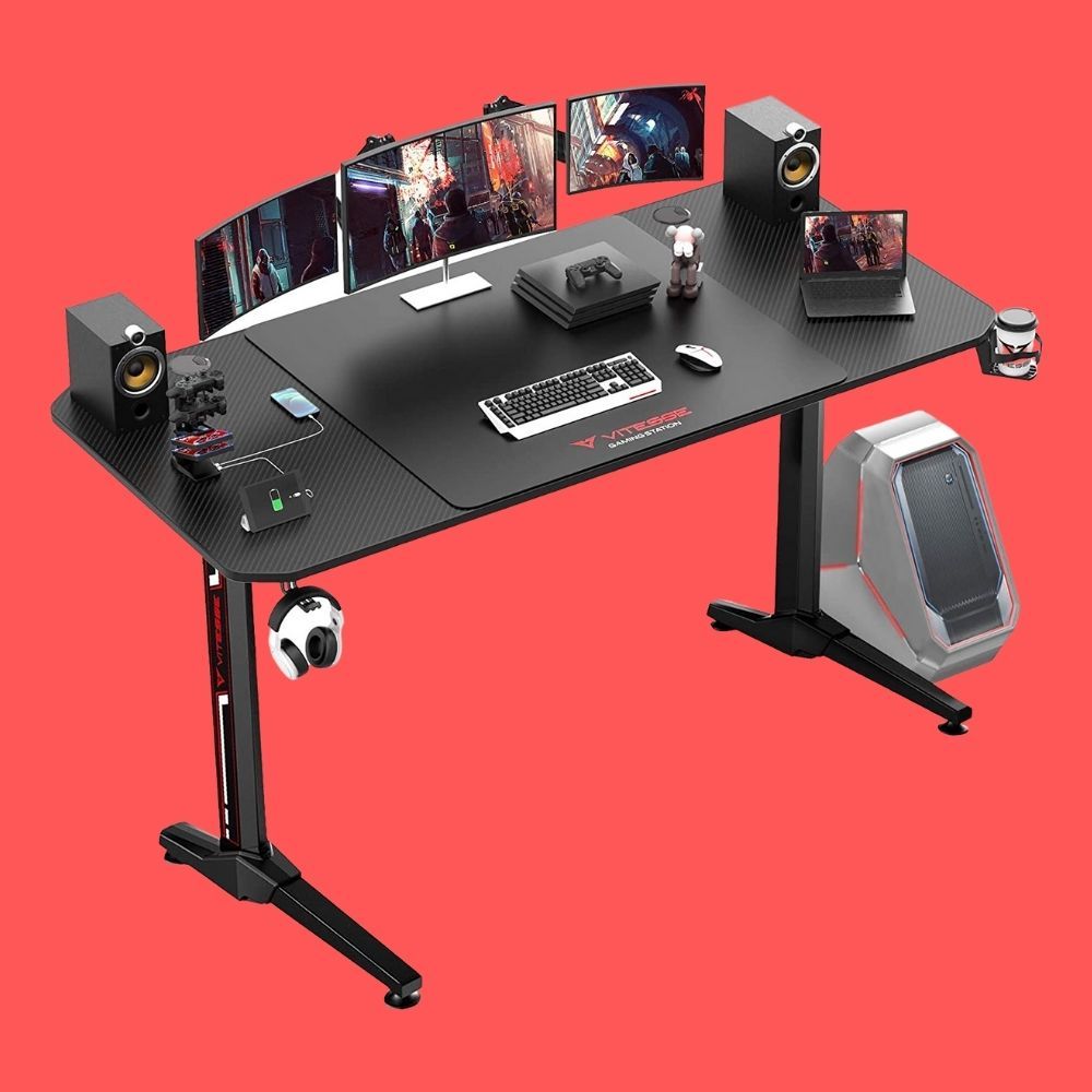 Black Out Your Gaming Setup! Find the Best Desks Here