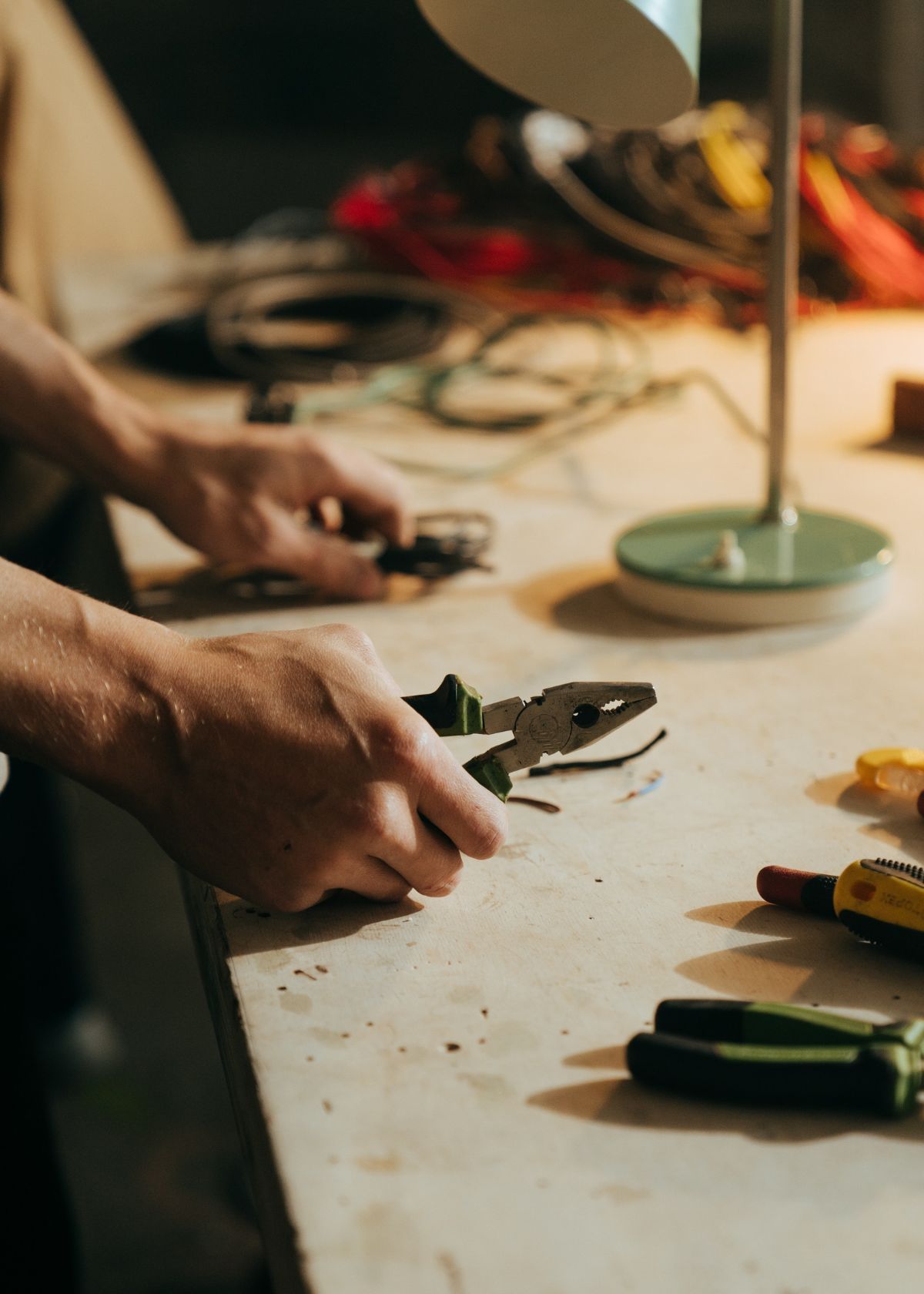 Everything You Need to Know About Electrical Pliers