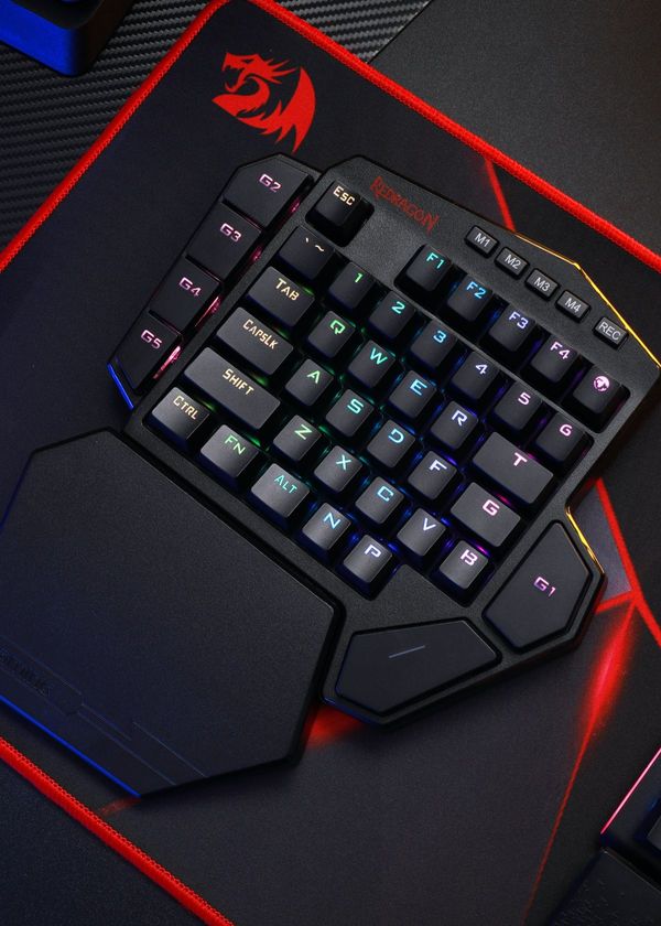 Enjoy The Benefits Of A One Handed Gaming Keyboard!